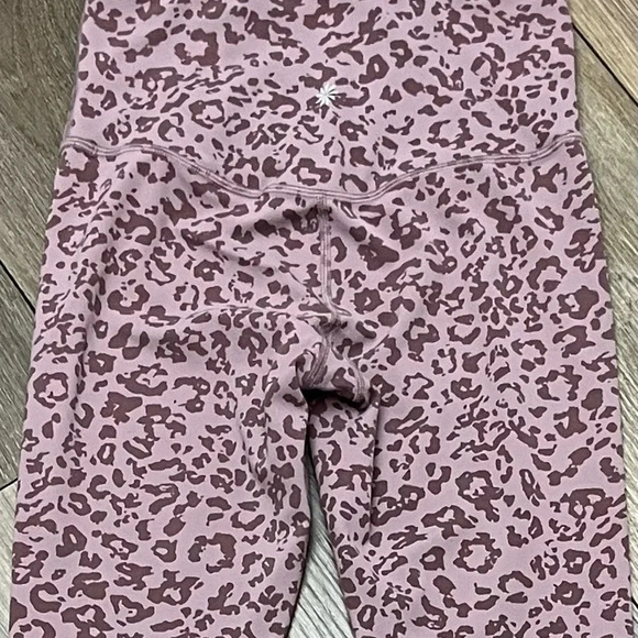 Athleta ELATION ULTRA HIGH RISE 7/8 LEGGING Leopard Print Sporty Athleisure XS - Picture 10 of 11